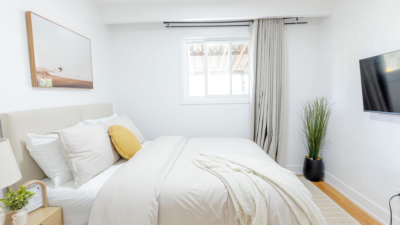 Photo of Bedroom in Mississauga