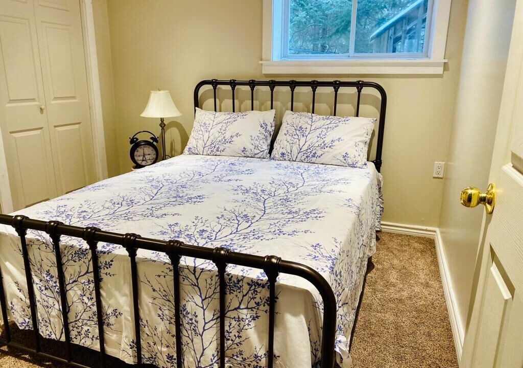 Photo of Bedroom in Crowes Landing