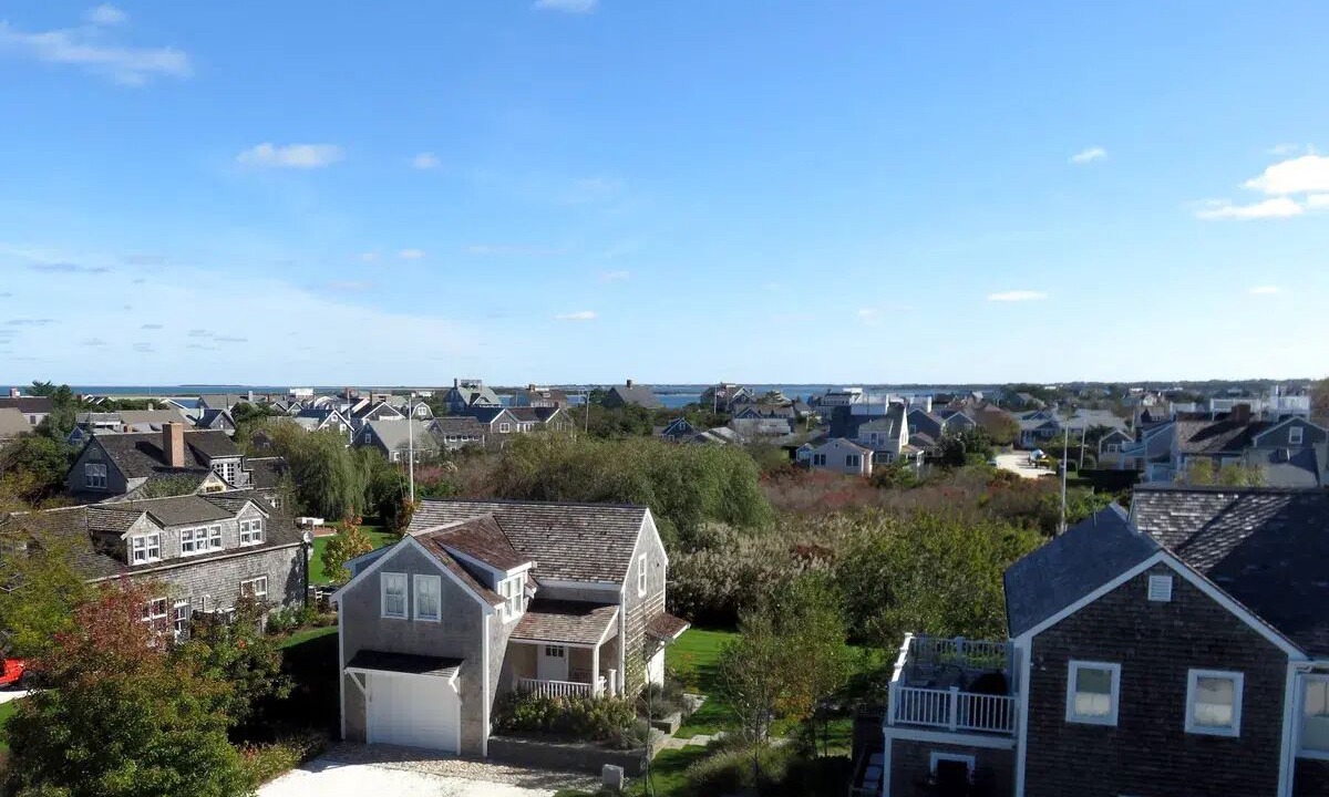 Photo of Outdoor in Brant Point