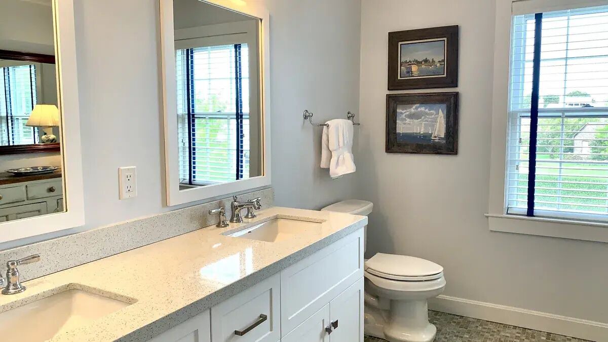 Photo of Bathroom in Brant Point