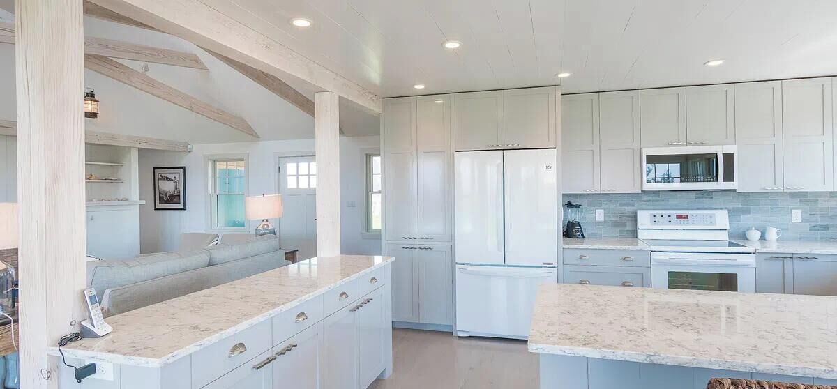 Photo of Kitchen in Surfside