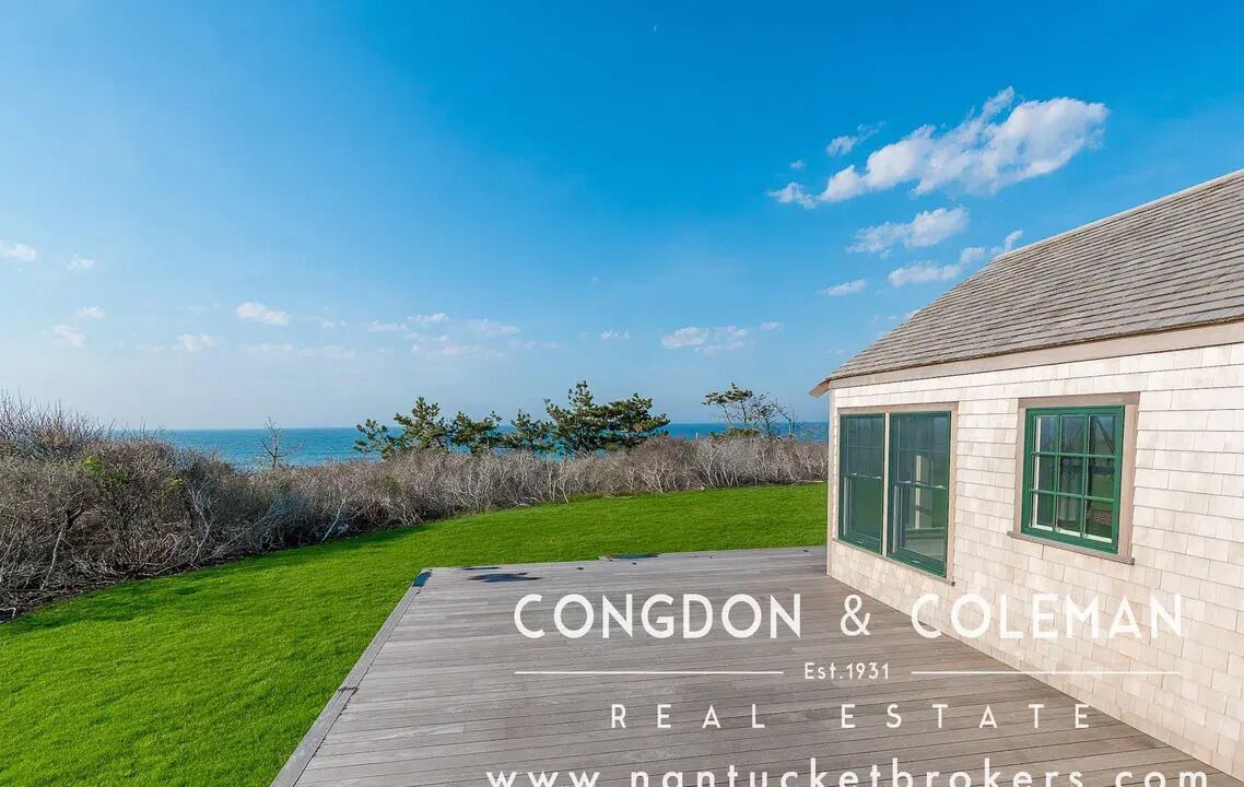 Photo of Patio Balcony in Surfside