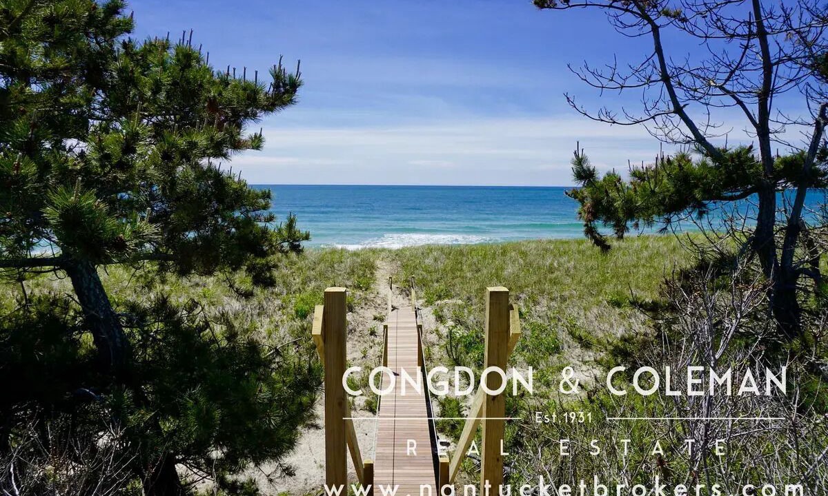 Photo of Others in Surfside