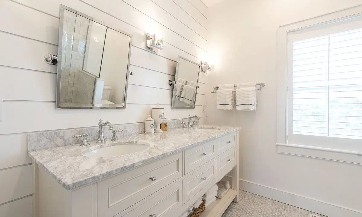 Photo of Bathroom in Siasconset