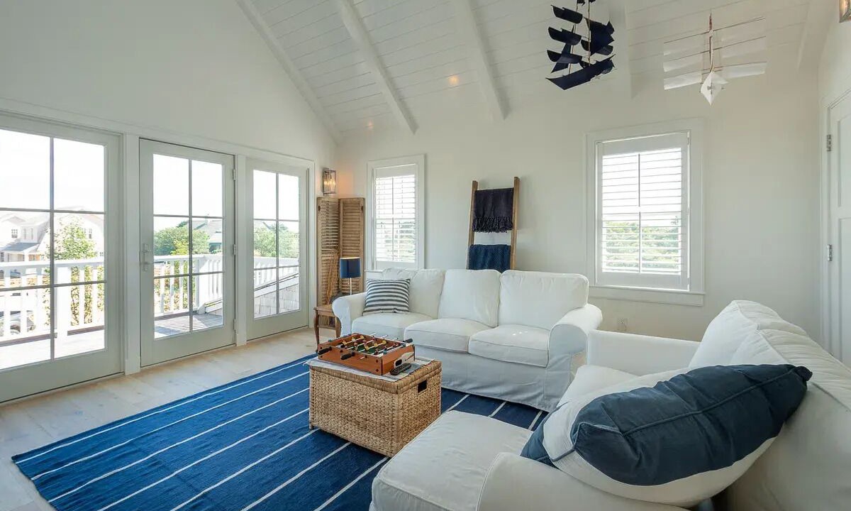 Photo of Livingroom in Siasconset