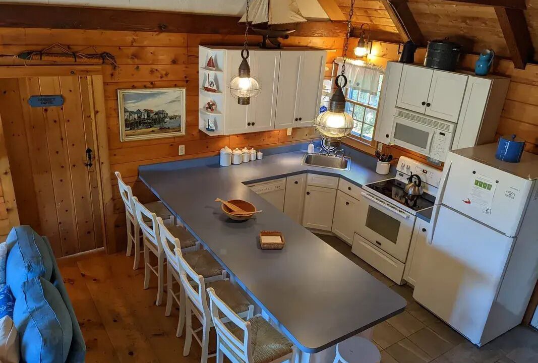 Photo of Kitchen in Surfside