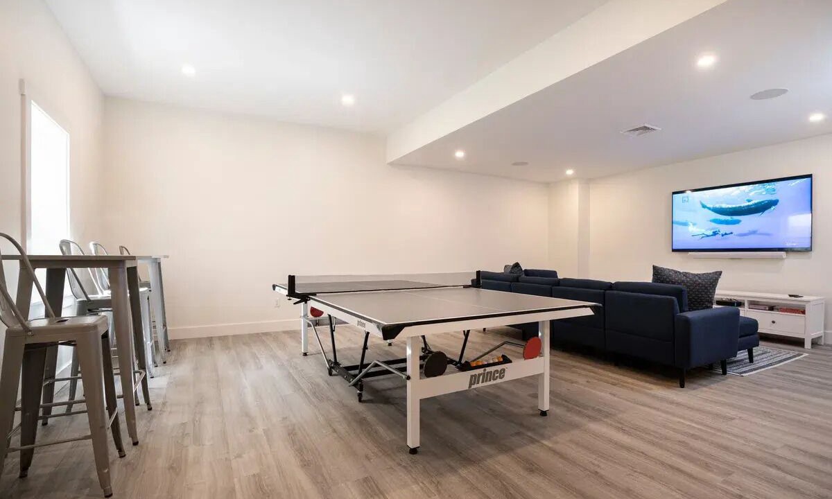 Photo of Bedroom in Surfside