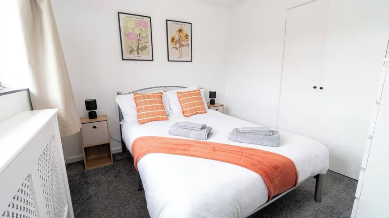 Photo of Bedroom in Basingstoke