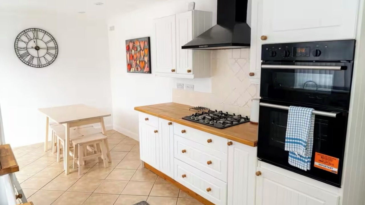 Photo of Kitchen in Basingstoke