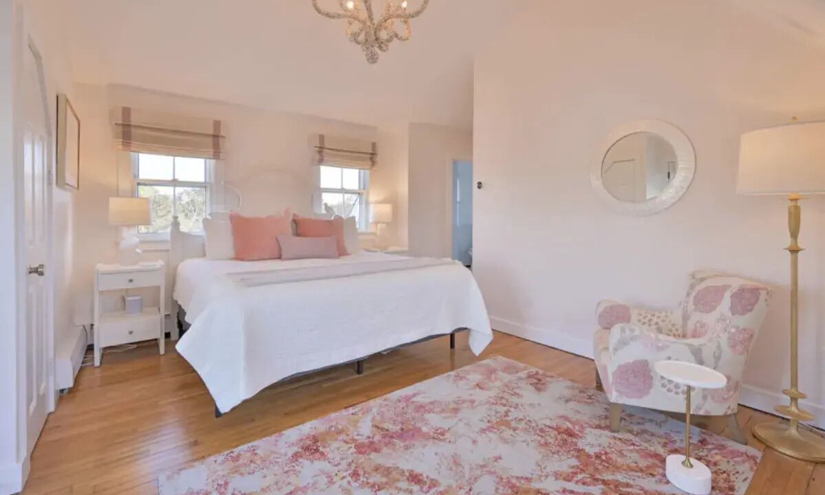 Photo of Bedroom in Monomoy