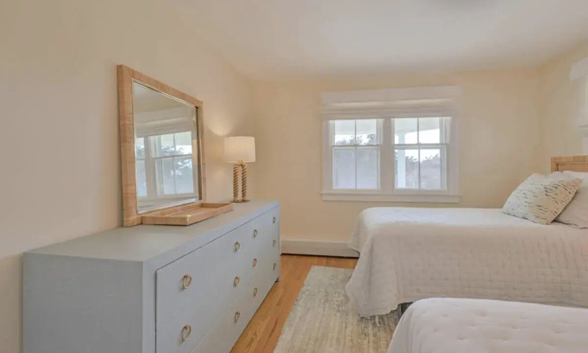 Photo of Bedroom in Monomoy