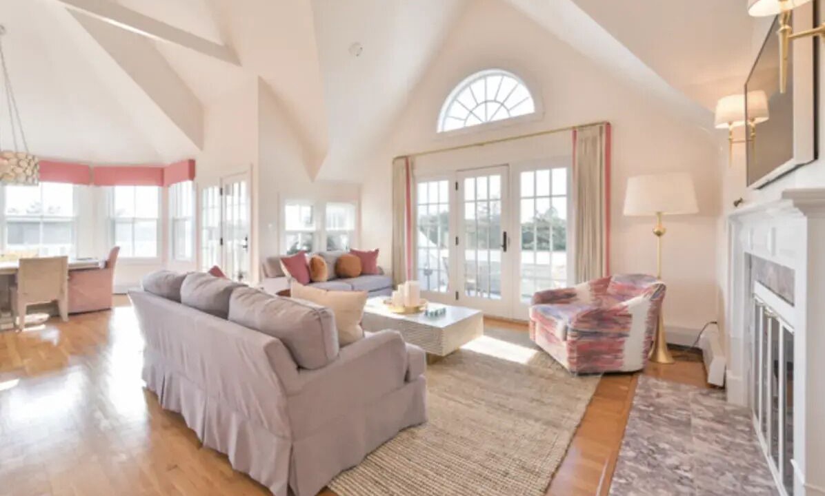 Photo of Livingroom in Monomoy