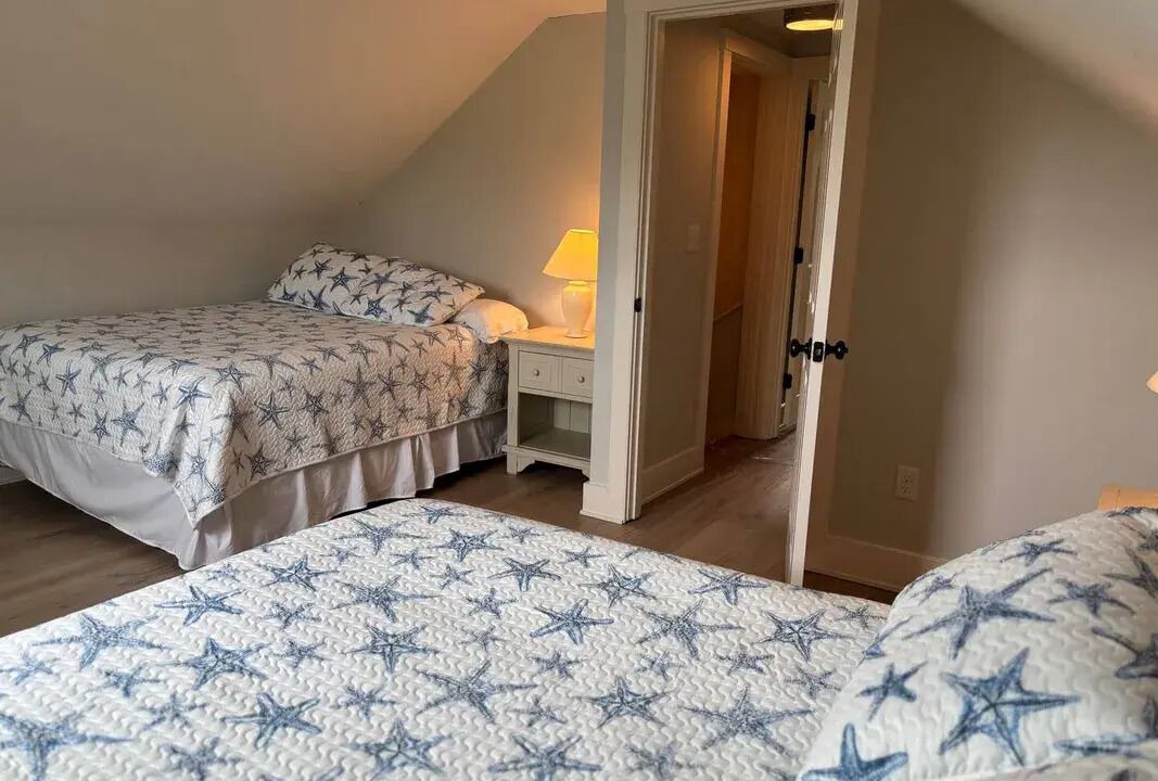 Photo of Bedroom in Surfside