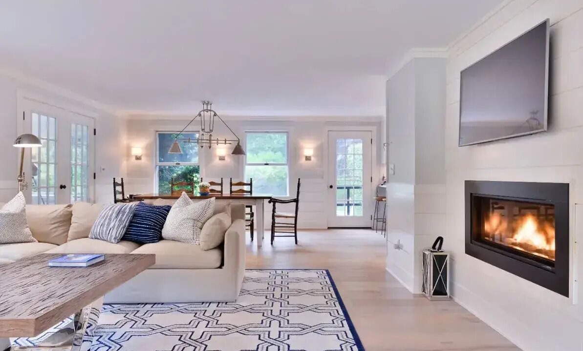 Photo of Livingroom in Surfside