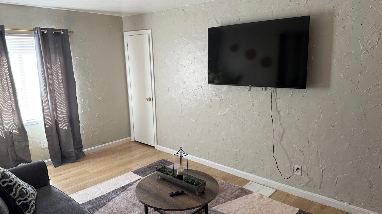 Photo of Livingroom in Dayton