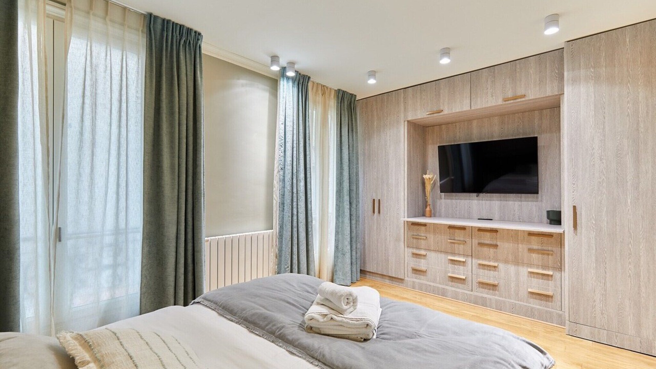 Photo of Bedroom in Porte-Dauphine