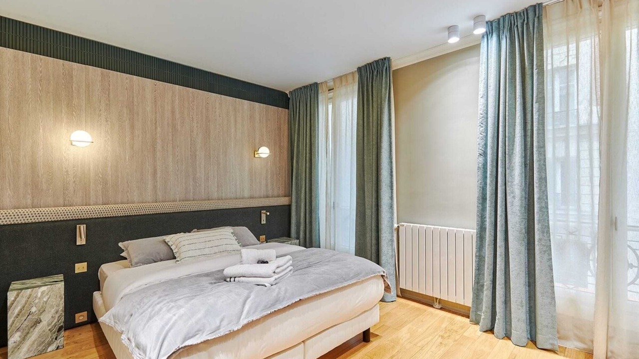 Photo of Bedroom in Porte-Dauphine