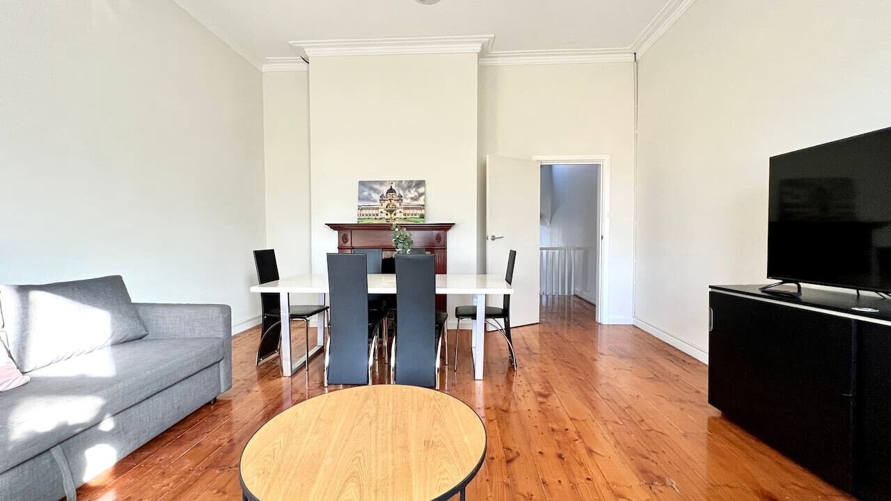 Photo of Livingroom in East Melbourne