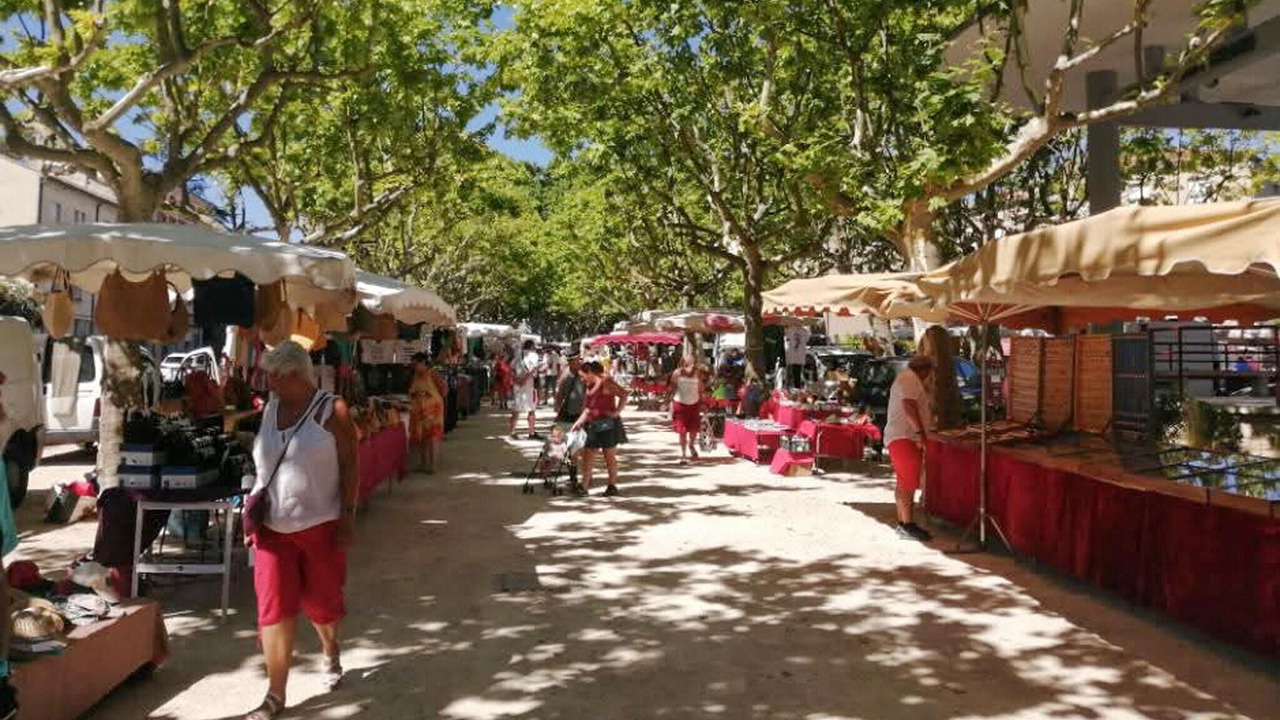 Photo of Others in Saint-Andre-de-Roquepertuis