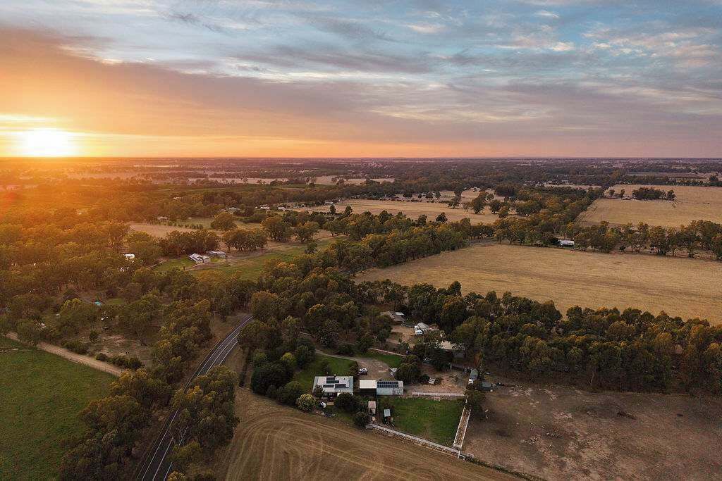 Photo of Outdoor in Koonoomoo