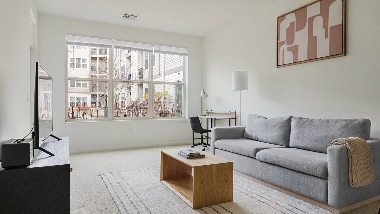 Photo of Livingroom in Assembly Square