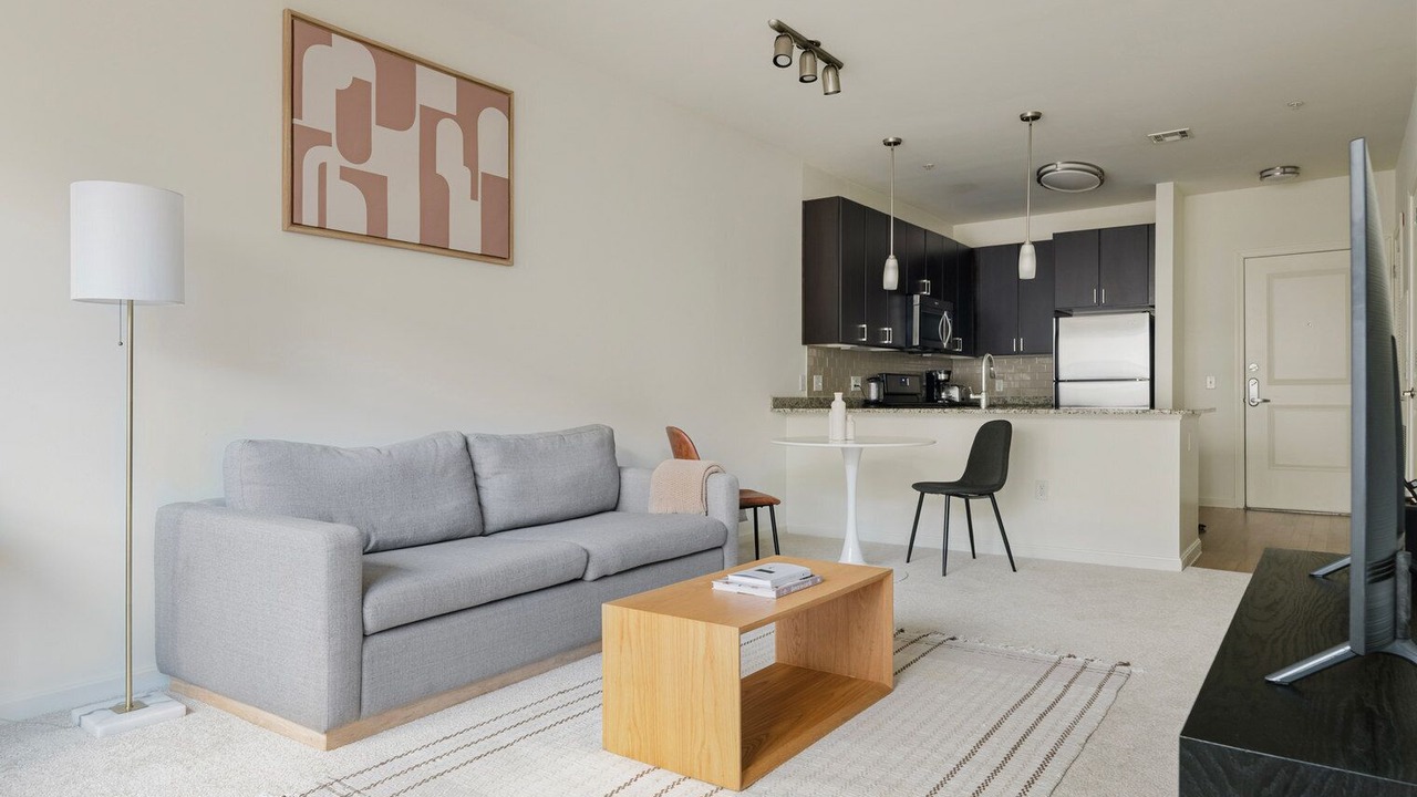 Photo of Livingroom in Assembly Square