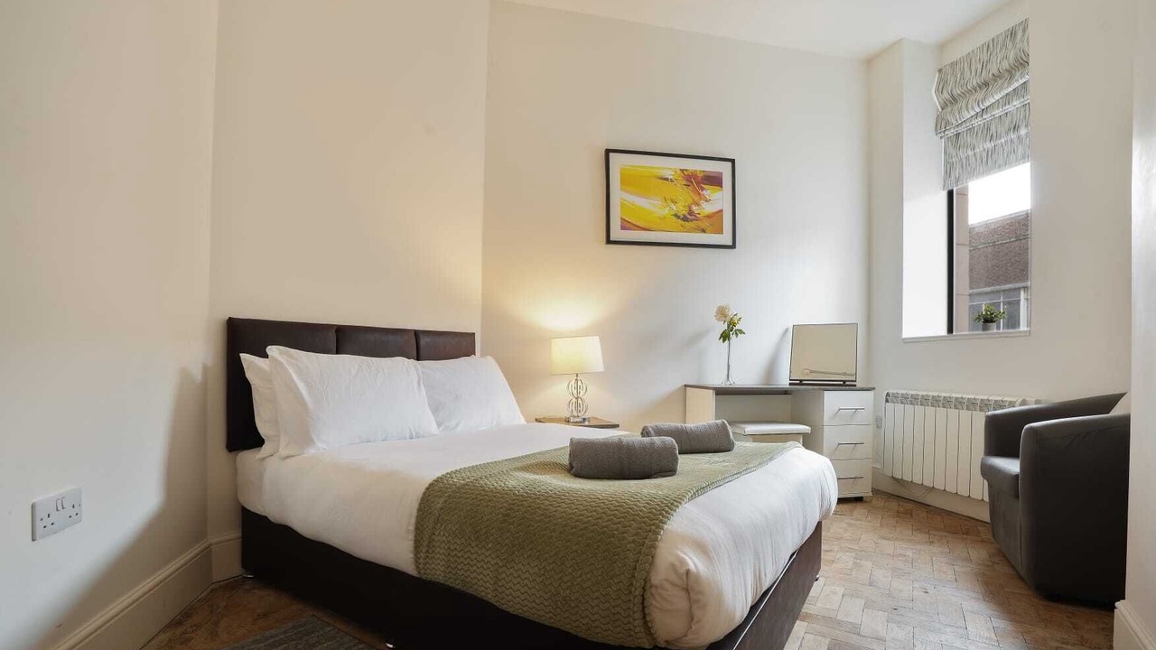 Photo of Bedroom in Hull Old Town