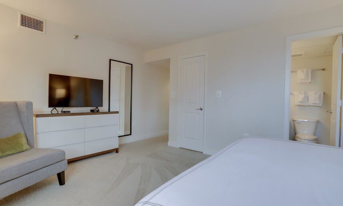 Photo of Bedroom in Ballston