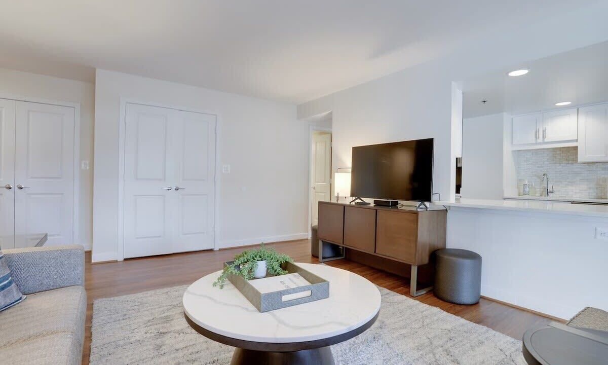 Photo of Livingroom in Ballston