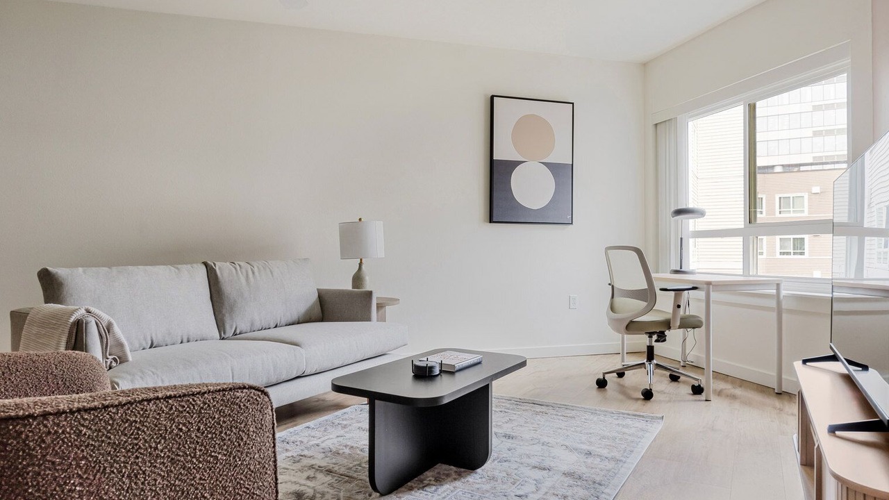 Photo of Livingroom in West Bellevue