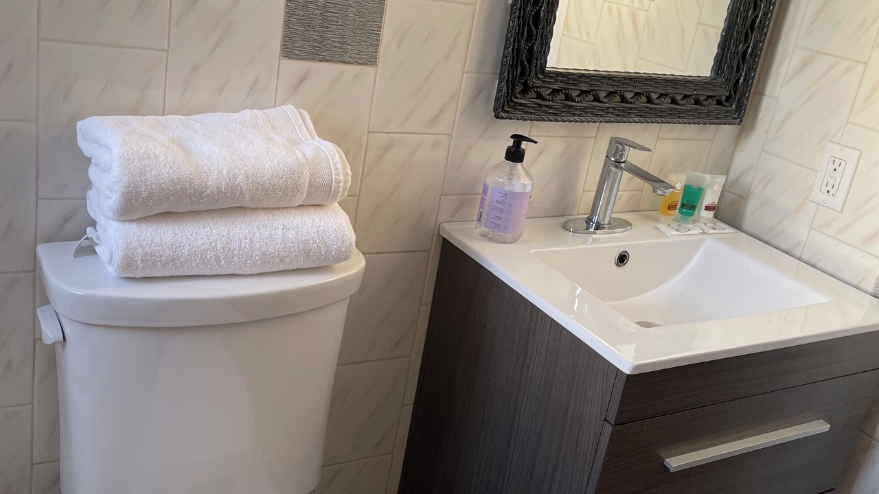 Photo of Bathroom in Cornwall