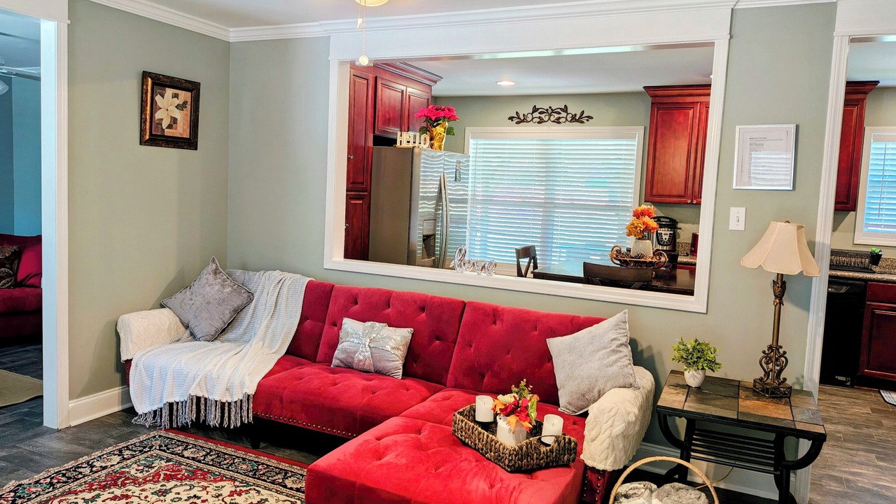 Photo of Livingroom in Denham Springs