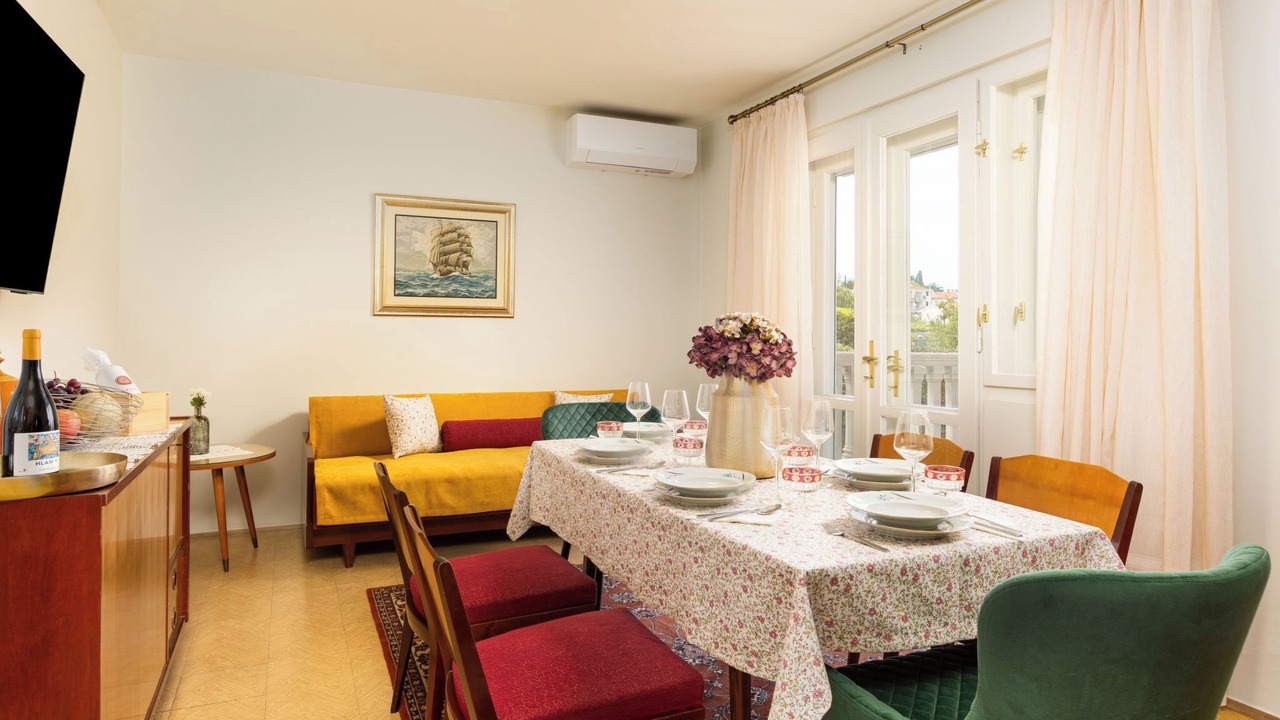 Photo of Bedroom in Vantacici