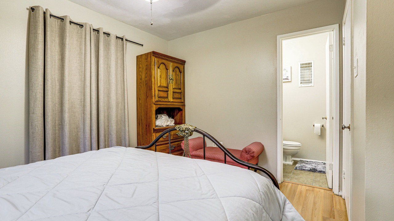 Photo of Bedroom in South Baton Rouge