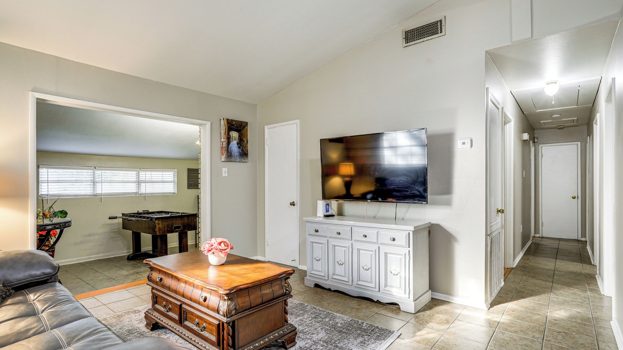 Photo of Bedroom in South Baton Rouge