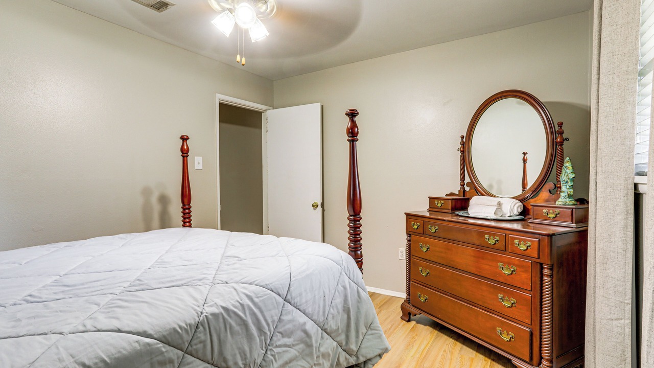 Photo of Bedroom in South Baton Rouge