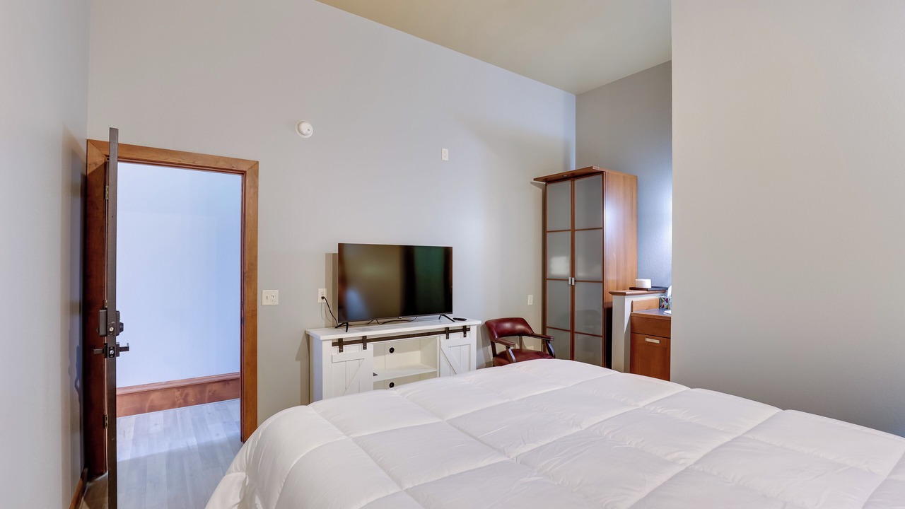 Photo of Bedroom in Marshall