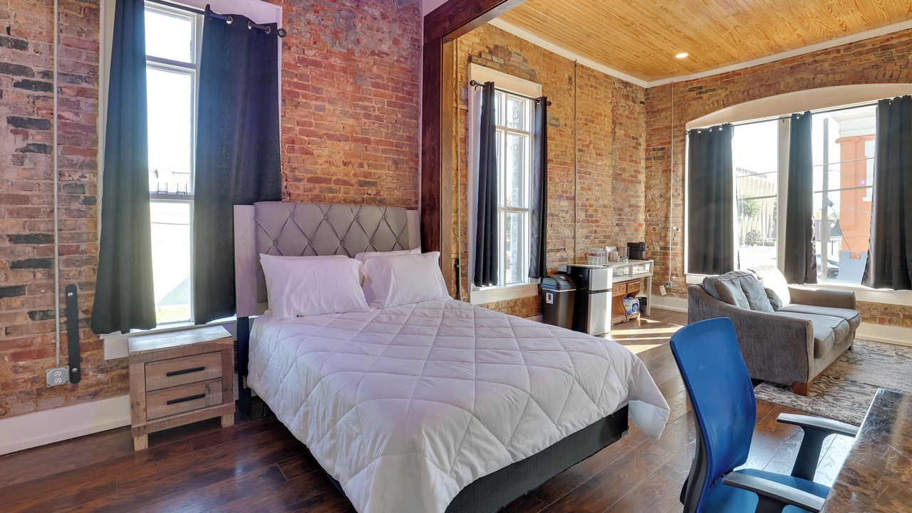 Photo of Bedroom in Marshall