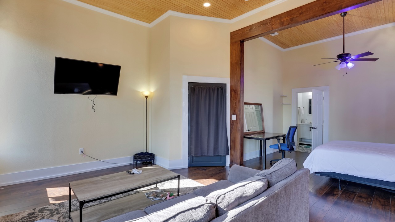 Photo of Bedroom in Marshall