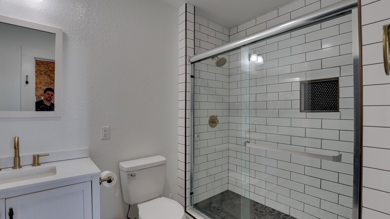 Photo of Bathroom in Marshall