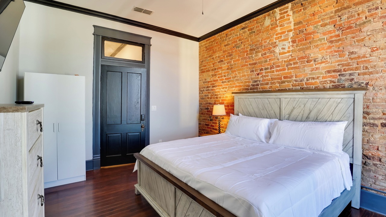 Photo of Bedroom in Marshall