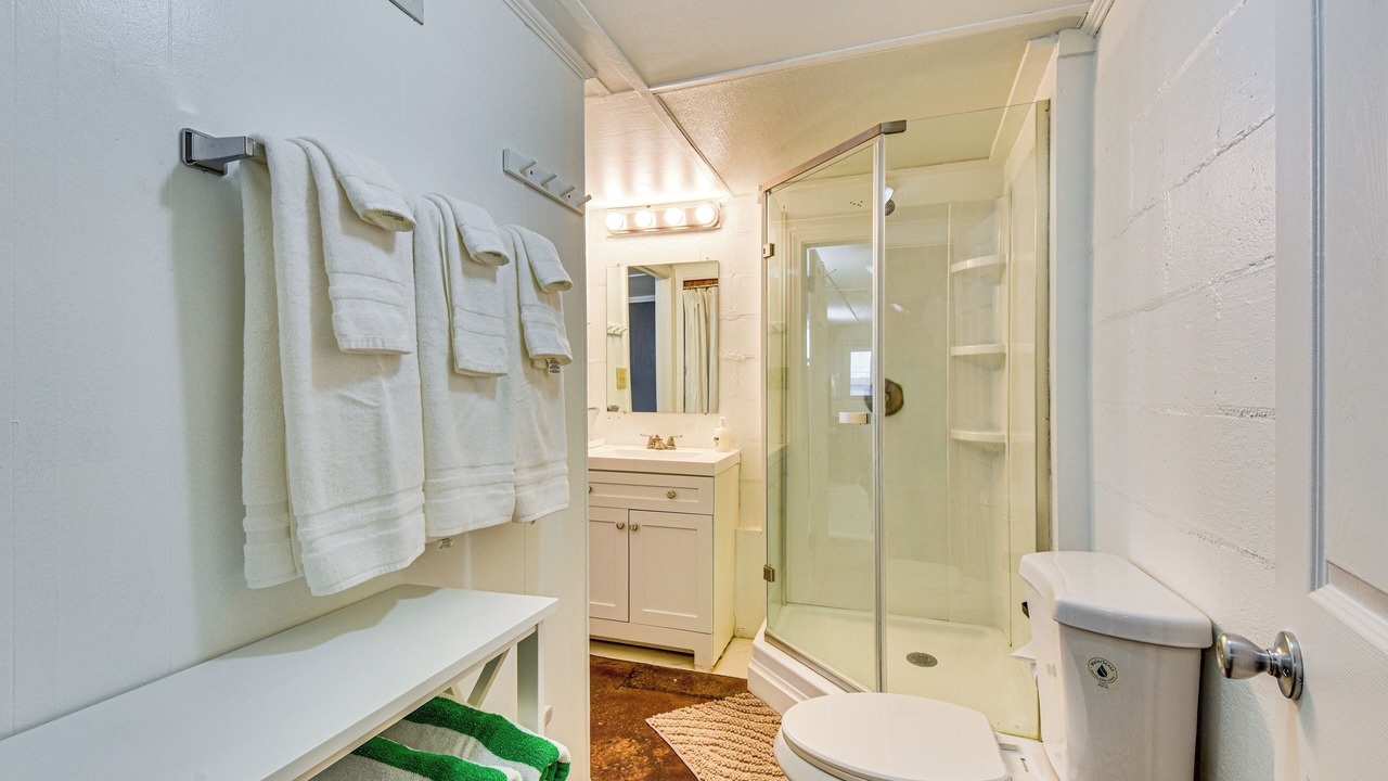 Photo of Bathroom in Townville