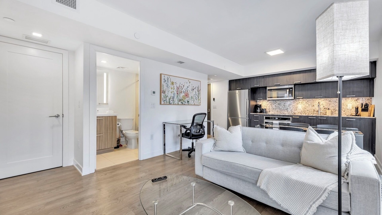 Photo of Livingroom in Grange Park