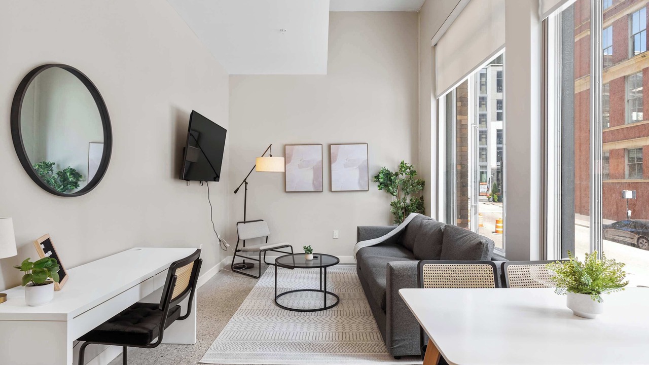 Photo of Others in Downtown Cincinnati