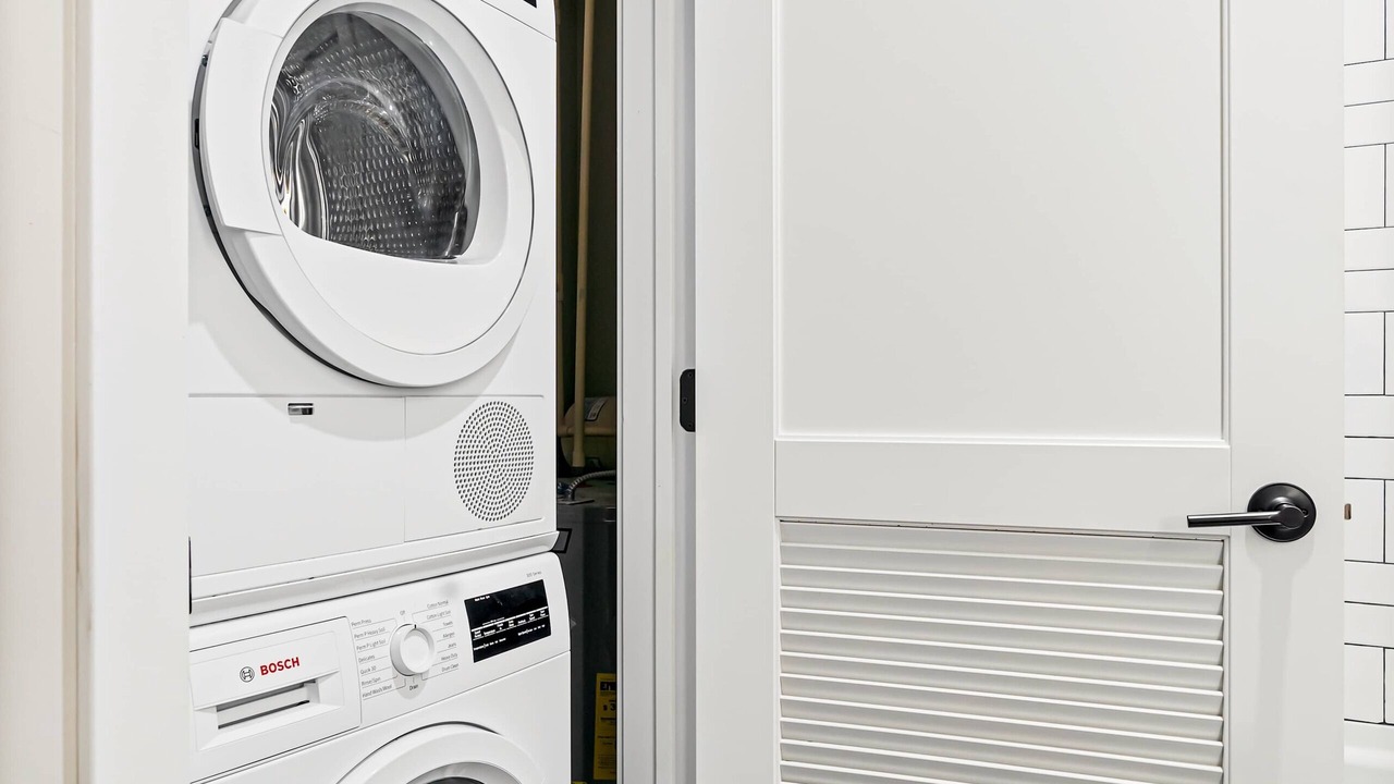 Photo of Others in Downtown Cincinnati