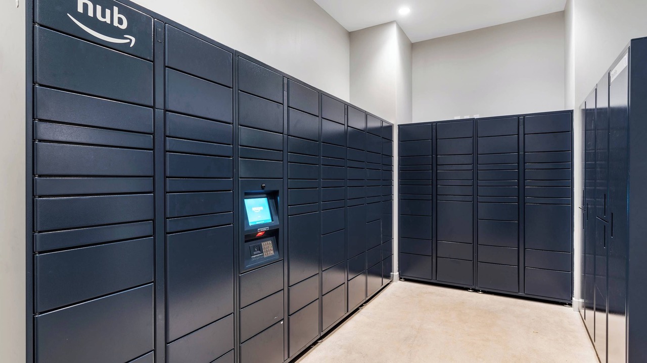 Photo of Others in Downtown Cincinnati