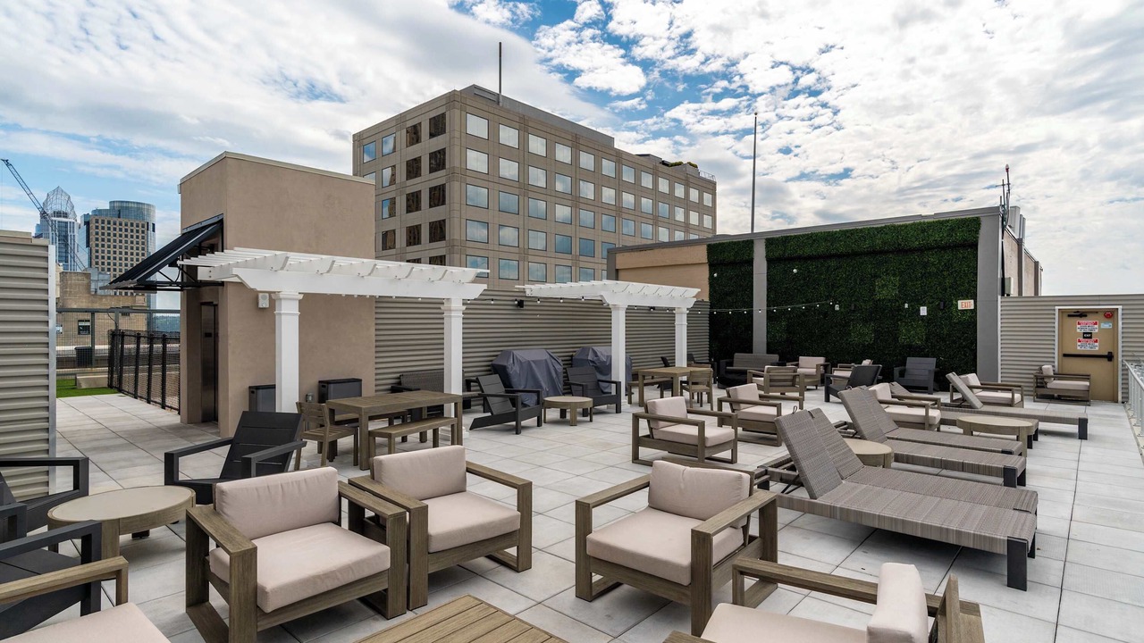 Photo of Patio Balcony in Downtown Cincinnati