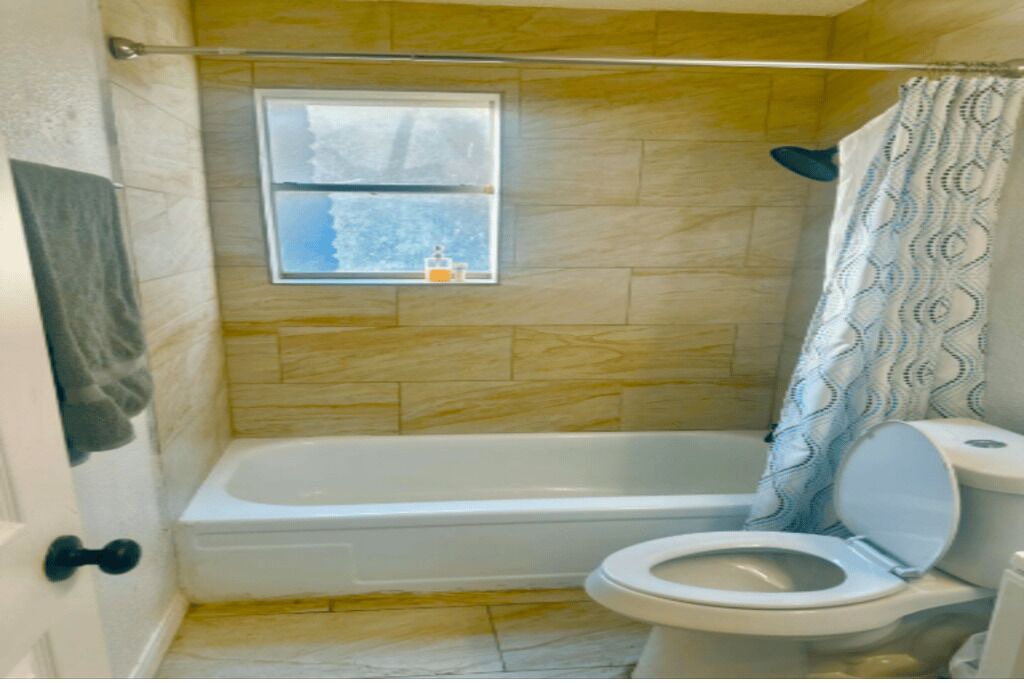 Photo of Bathroom in Klein