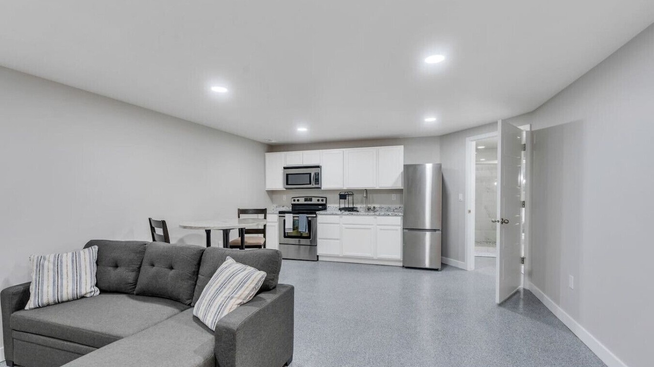 Photo of Livingroom in Lehi