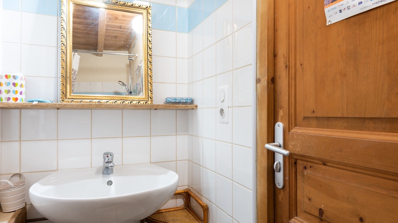 Photo of Bathroom in Peyrouse